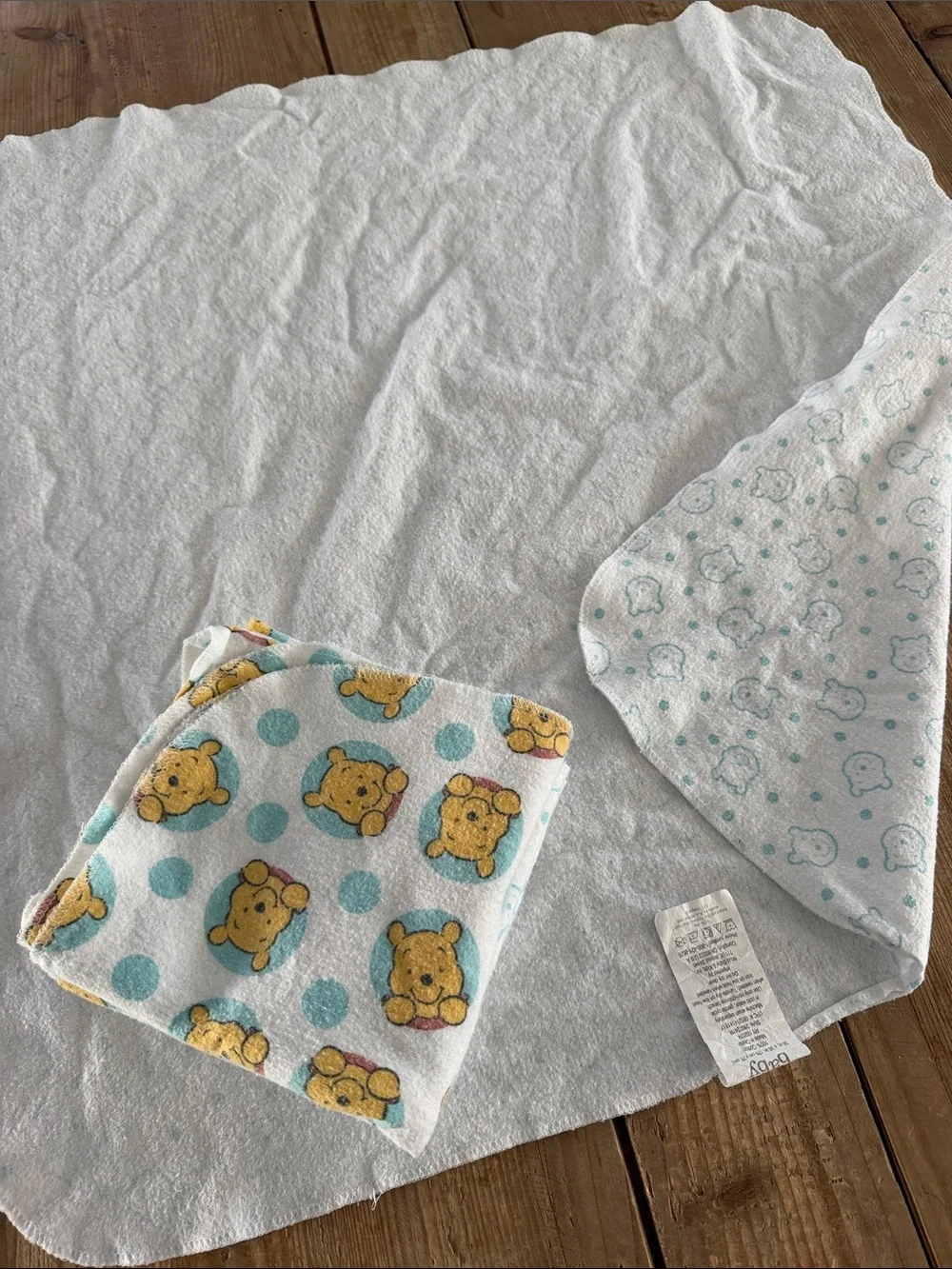 Disney Baby Winnie the Pooh Baby Burp or Swaddling Cloths- Set of 3